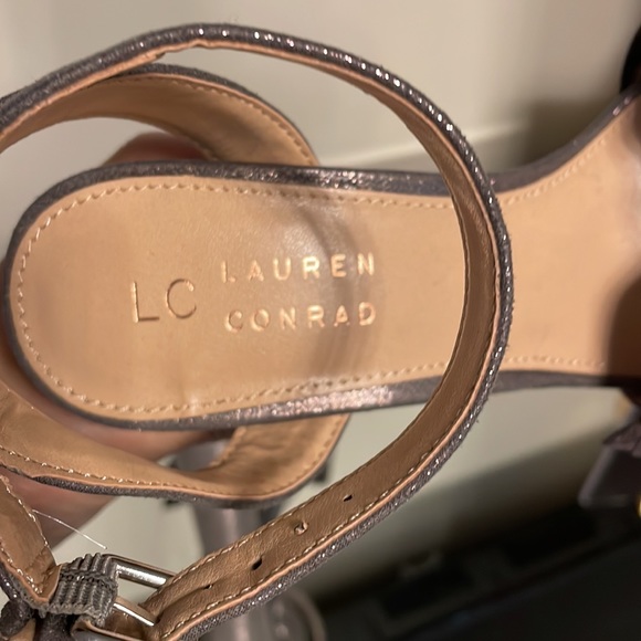 **SOLD ON MERCARI**Lauren Conrad NWOT Azalea metallic bow tie chunky heels - Picture 4 of 7